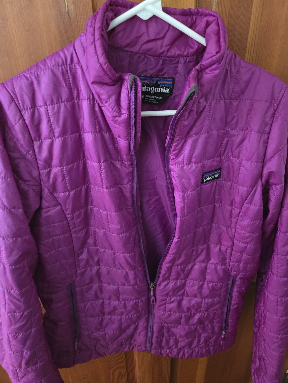 Patagonia Women's Quilted Puffer Jacket - Magenta - Picture 3 of 8